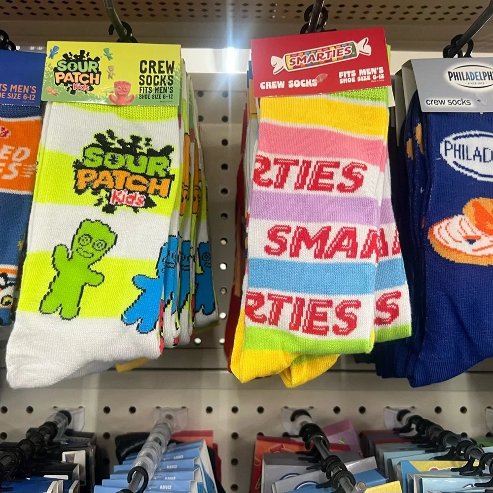 Paul Frank Unisex Black and Multicolor Monkey, Polo Club and famous brand socks. - Picture 6 of 11